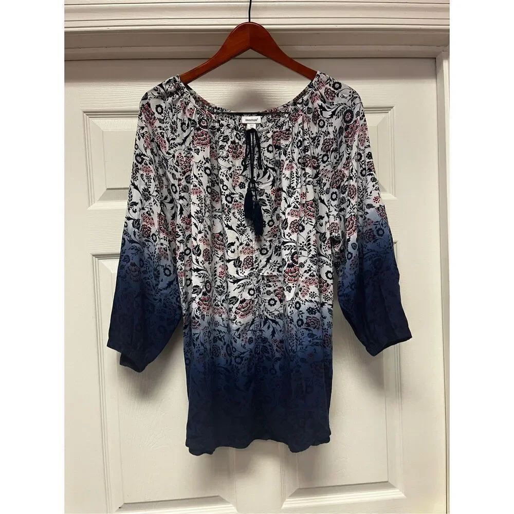 Avenue White & Blue Ombré Print Tassel Tie Blouse sz 18/20 EUC